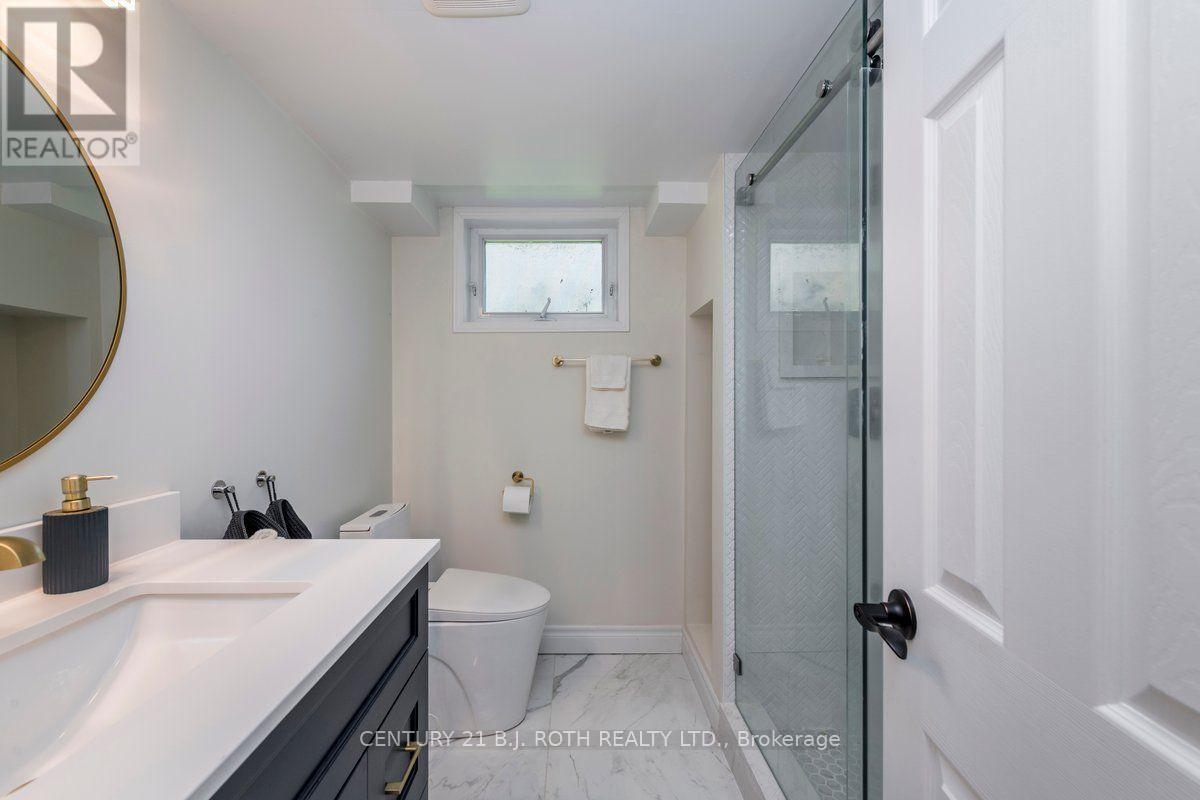 1 Ottaway Avenue, Barrie, Ontario  L4M 2W6 - Photo 13 - S13571160
