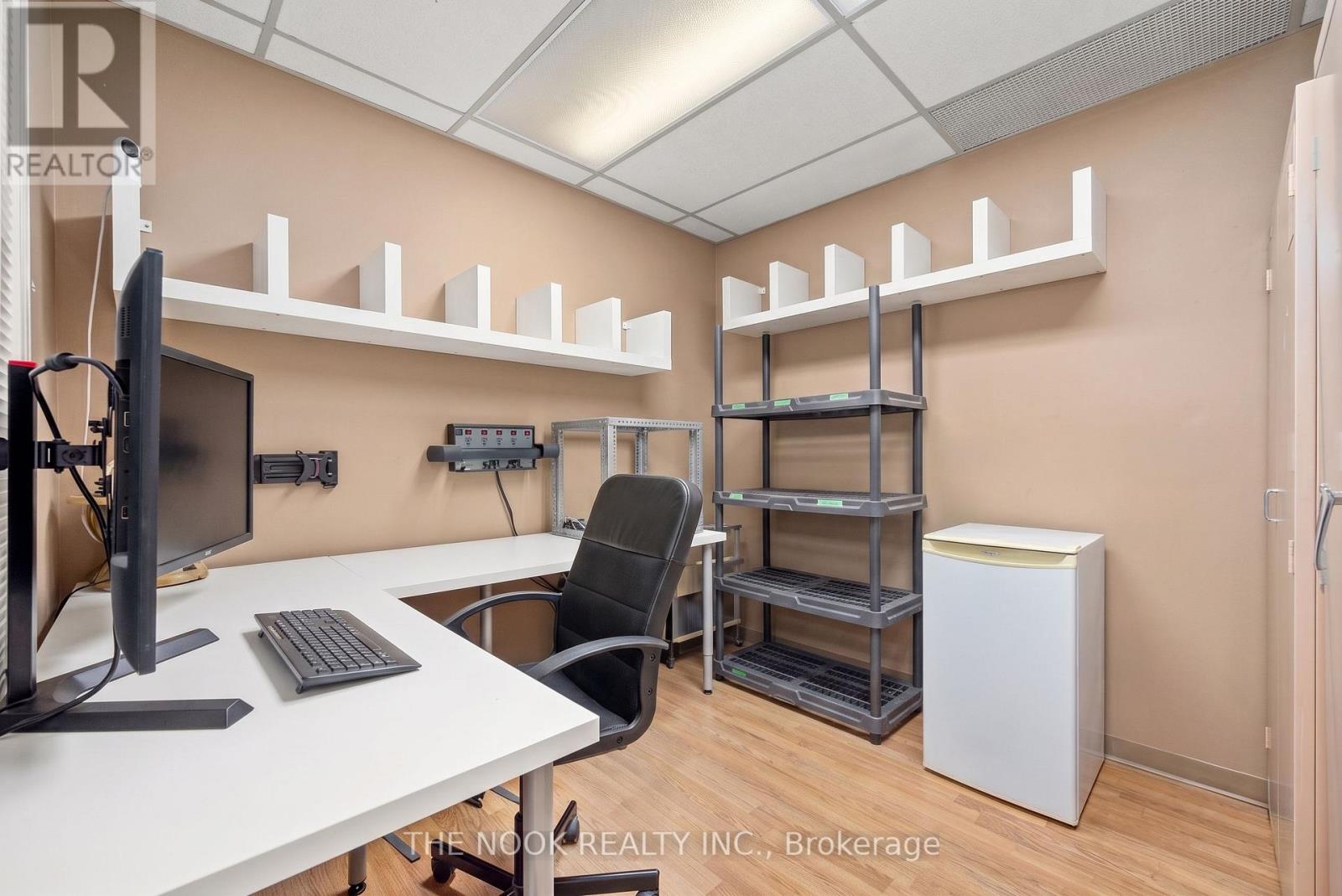 2b - 337 King Street W, Oshawa, Ontario  L1J 2J8 - Photo 12 - E13634728