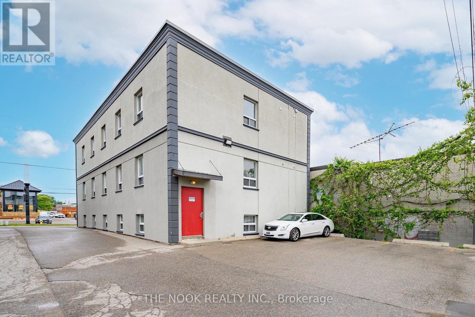 2b - 337 King Street W, Oshawa, Ontario  L1J 2J8 - Photo 4 - E13634728