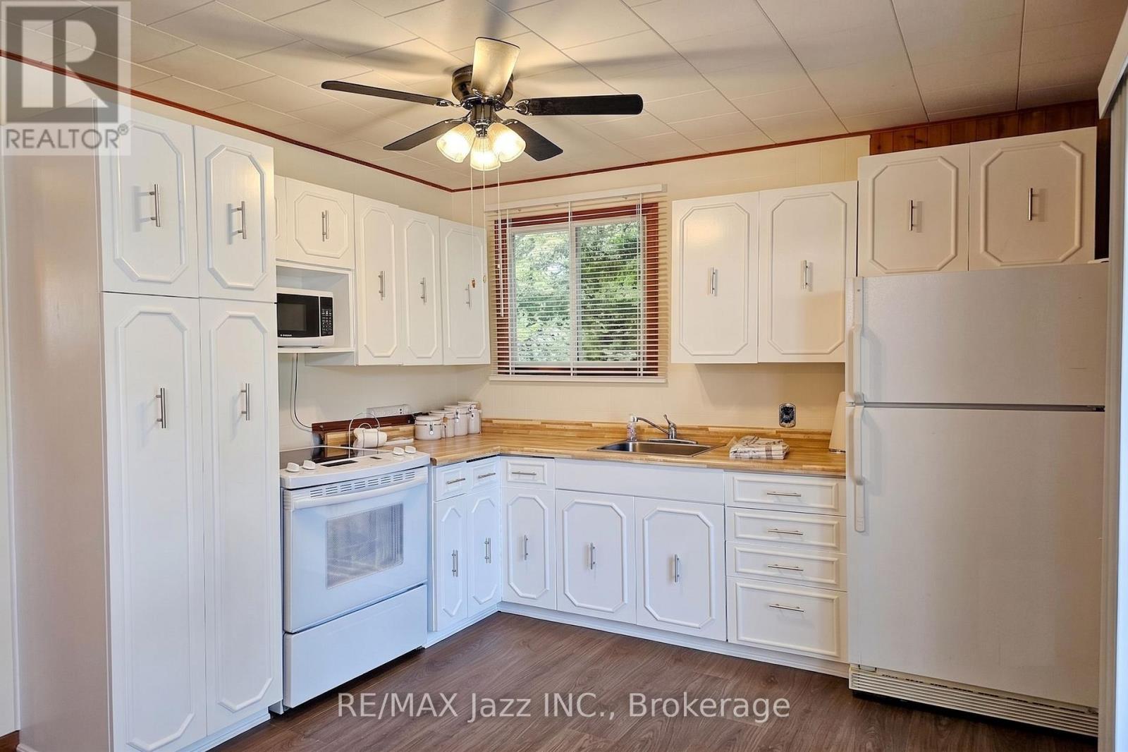 2006 South Beaver Lake Lane, Minden Hills, Ontario  K0M 2L1 - Photo 4 - X13634648