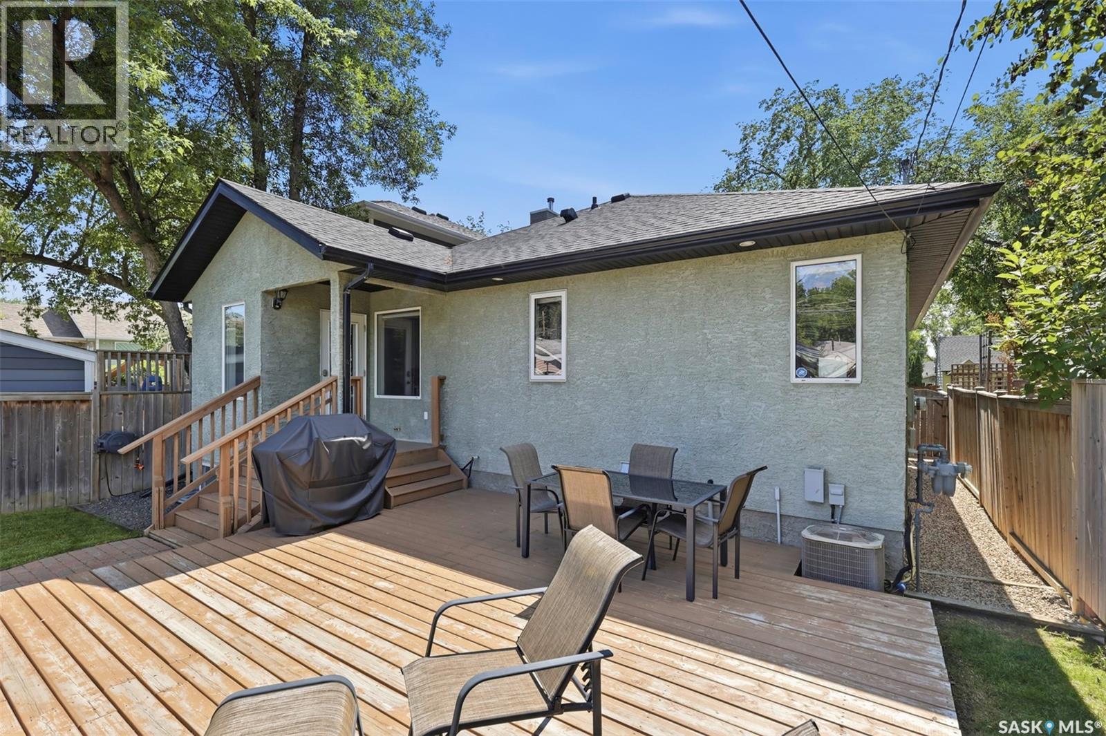217 Isabella Street E, Saskatoon, Saskatchewan  S7J 0B2 - Photo 40 - SK044433