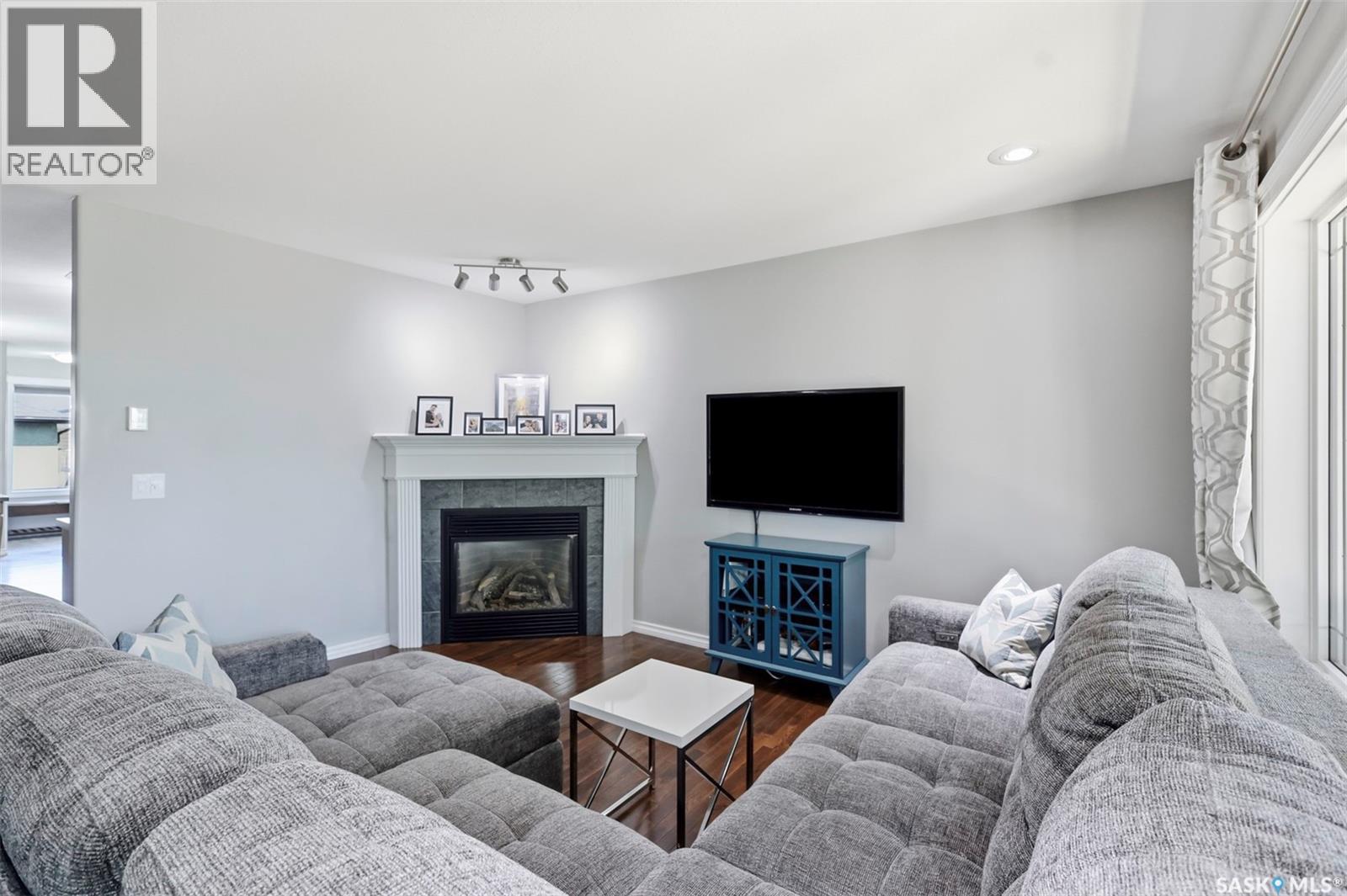 217 Isabella Street E, Saskatoon, Saskatchewan  S7J 0B2 - Photo 7 - SK044433