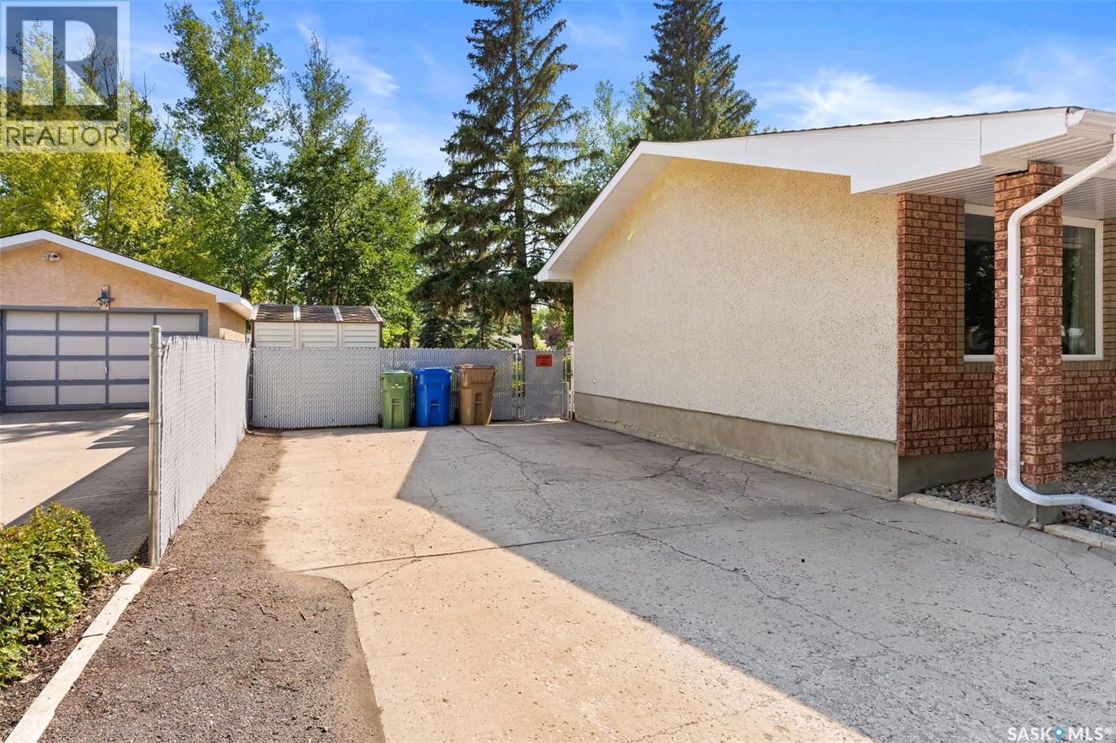 23 Price Crescent, Regina, Saskatchewan  S4R 6R7 - Photo 38 - SK044337
