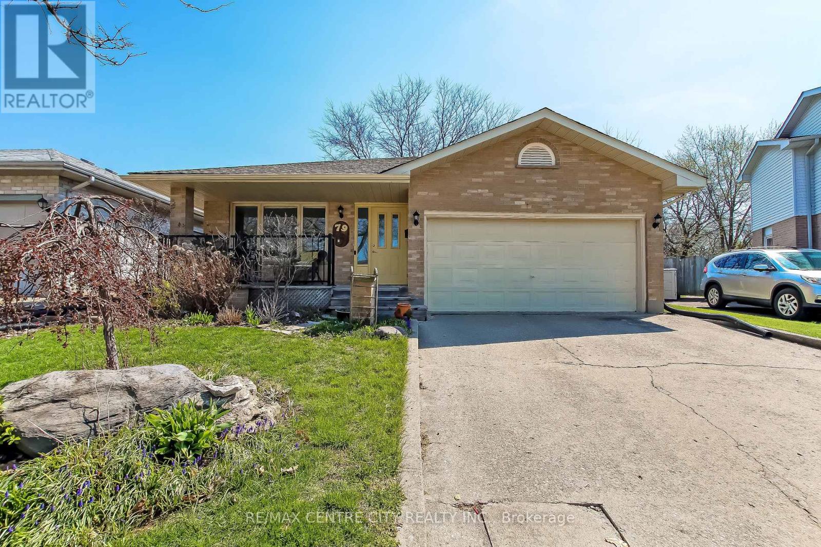 79 Ashley Crescent, London South, Ontario  N6E 3P8 - Photo 1 - X13634620