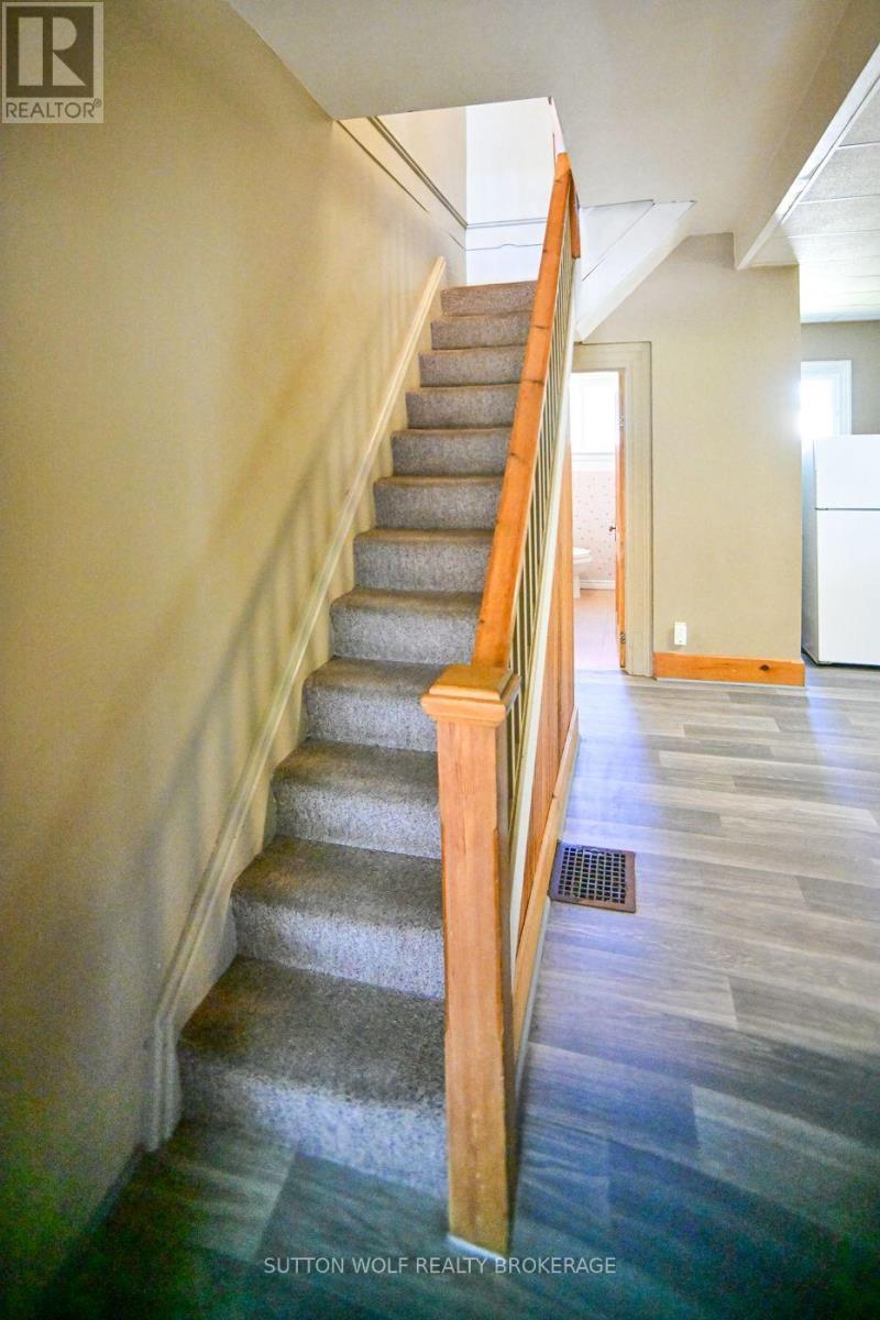 40 Caradoc Street N, Strathroy-Caradoc, Ontario  N7G 2M6 - Photo 10 - X13634628