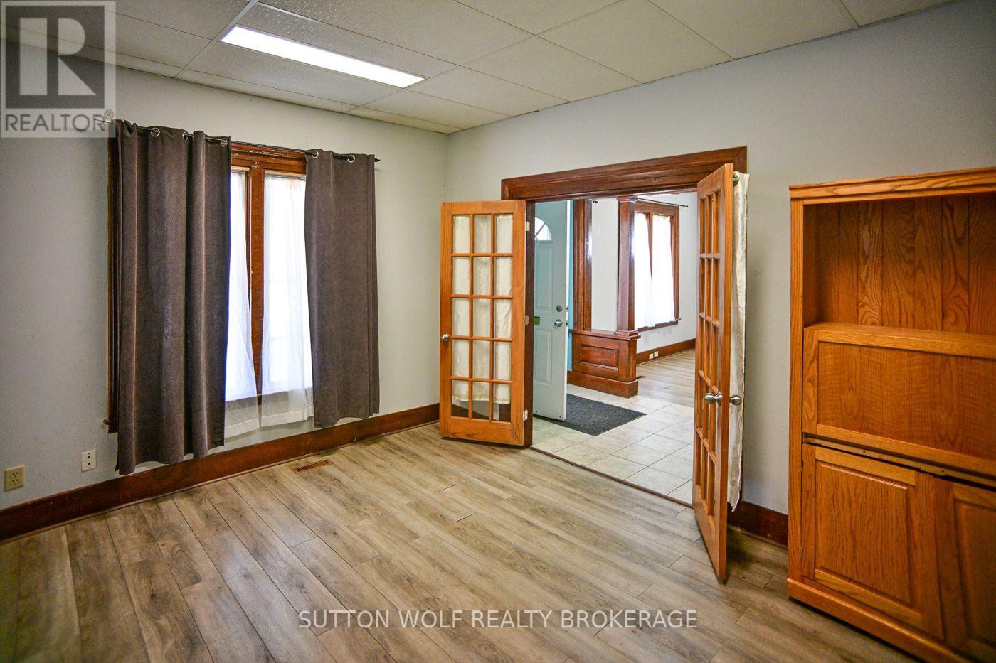 40 Caradoc Street N, Strathroy-Caradoc, Ontario  N7G 2M6 - Photo 11 - X13634628