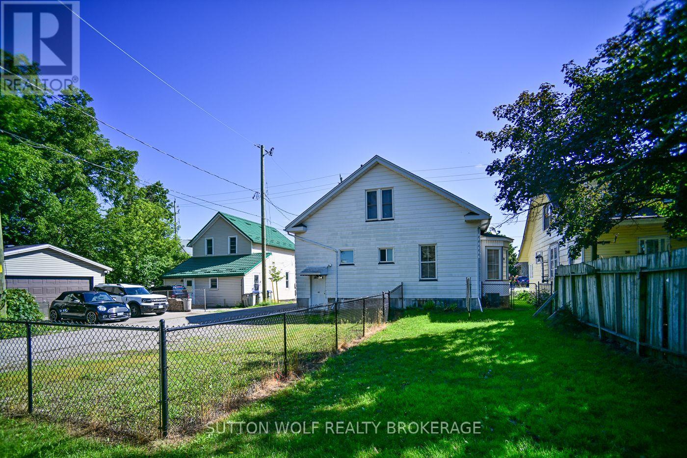 40 Caradoc Street N, Strathroy-Caradoc, Ontario  N7G 2M6 - Photo 6 - X13634628