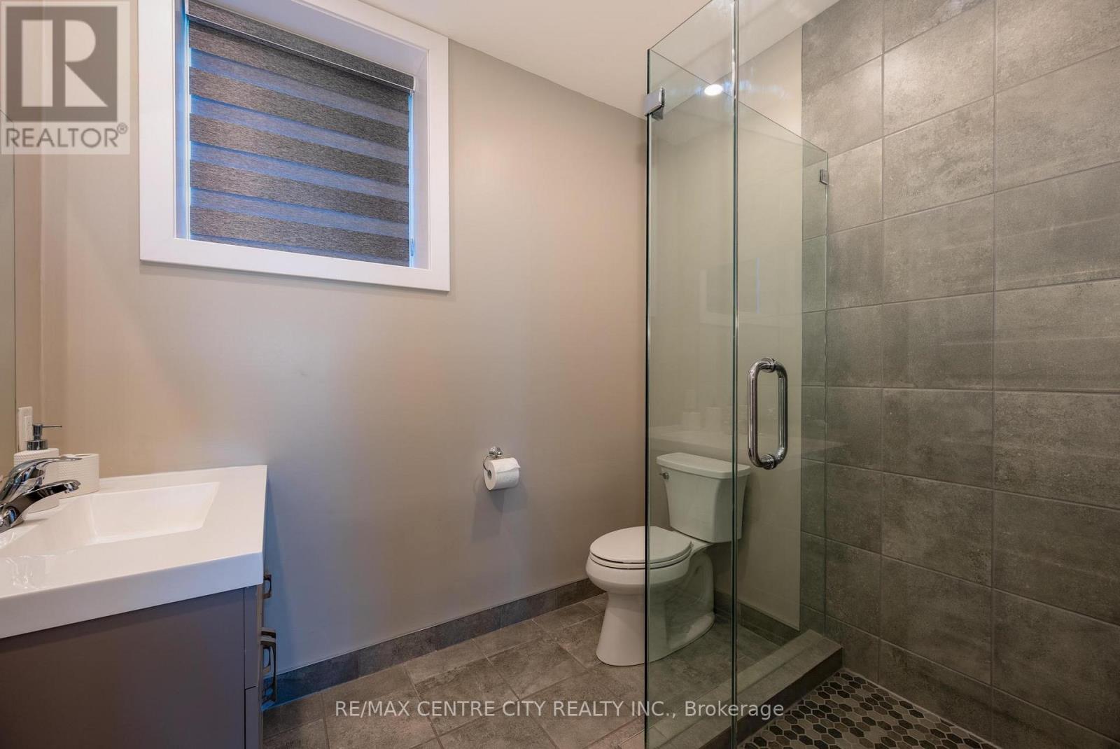 2580 Dundas Street, London East, Ontario  N5V 3C7 - Photo 29 - X13634640