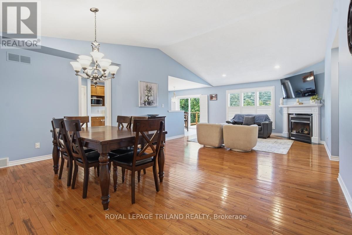 1731 Fiddlehead Place, London North, Ontario  N6G 5M6 - Photo 5 - X13634672