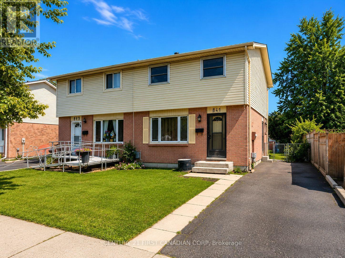 841 Jalna Boulevard, London South, Ontario  N6E 2S2 - Photo 1 - X13634678