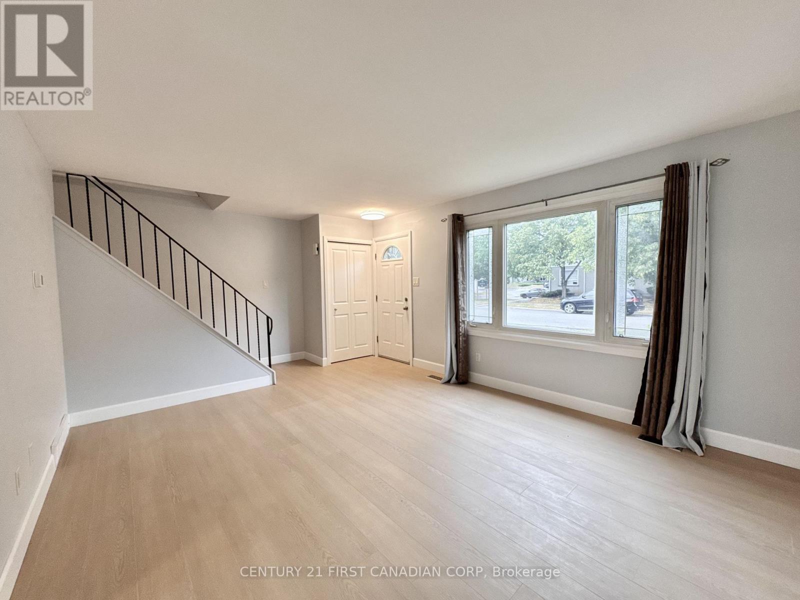 841 Jalna Boulevard, London South, Ontario  N6E 2S2 - Photo 2 - X13634678
