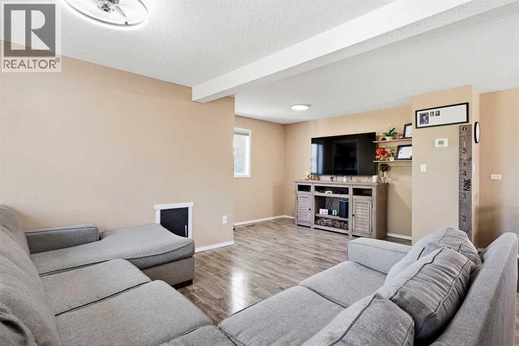 17, 829 20 Street, Spruce View, Alberta  T0M 1V0 - Photo 15 - A2333961
