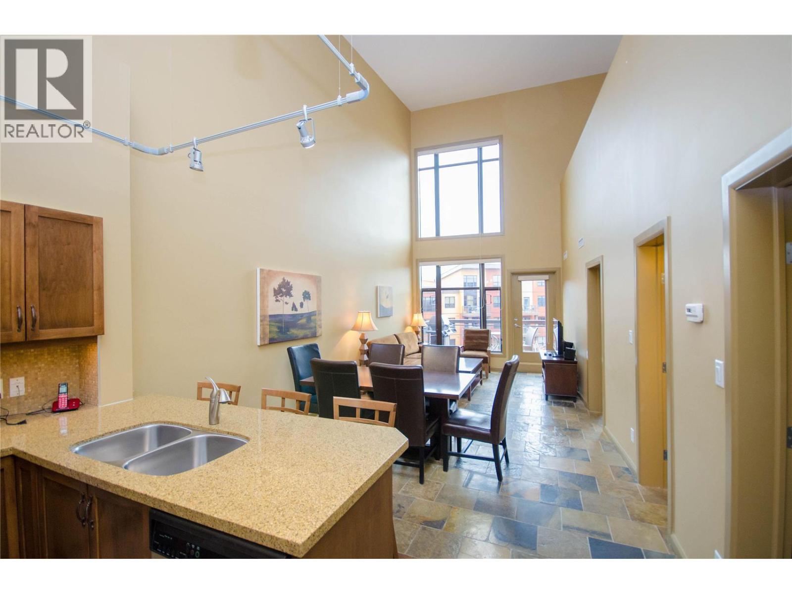 654 Cook Road Unit# 609 Kelowna Photo 8
