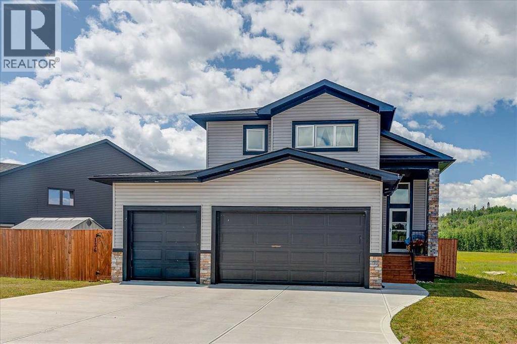 136 12 Avenue NE, sundre, Alberta