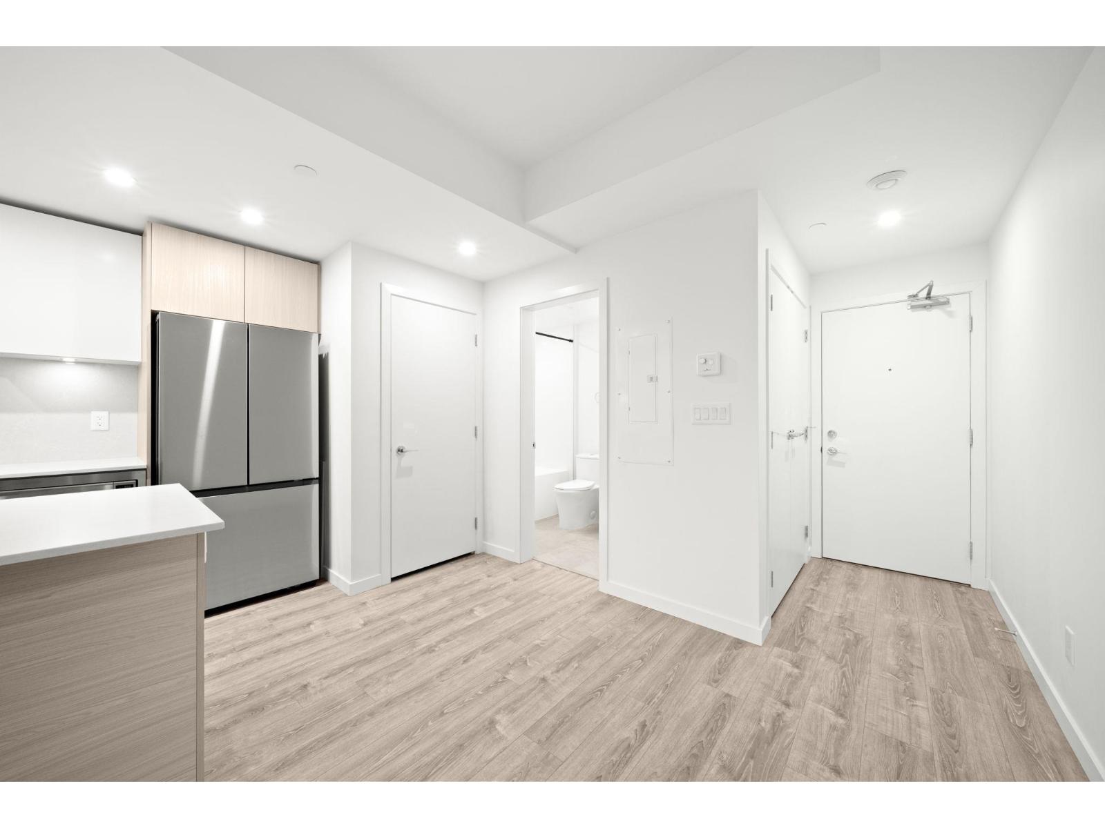420 10828 139a Street, Surrey, British Columbia  V3R 0H3 - Photo 9 - R3150052