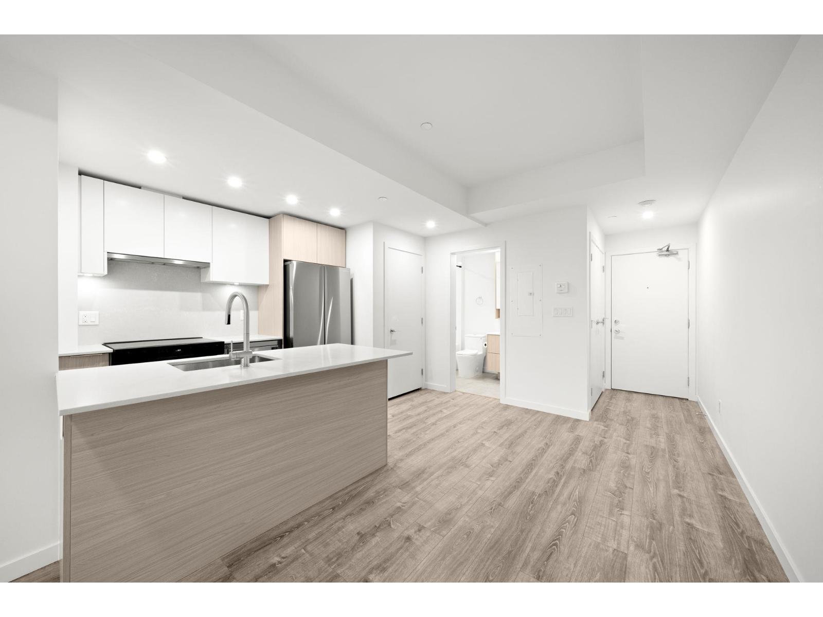 420 10828 139a Street, Surrey, British Columbia  V3R 0H3 - Photo 4 - R3150052