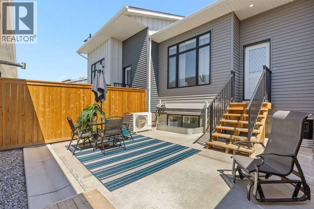 54 Iris Crescent, Okotoks, Alberta  T1S 5V6 - Photo 33 - A2328166