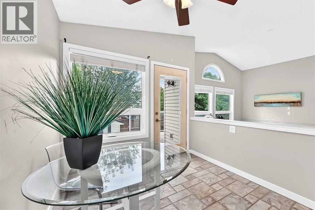 3569 Douglas Woods Heights Se, Calgary, Alberta  T2Z 2G3 - Photo 10 - A2330585