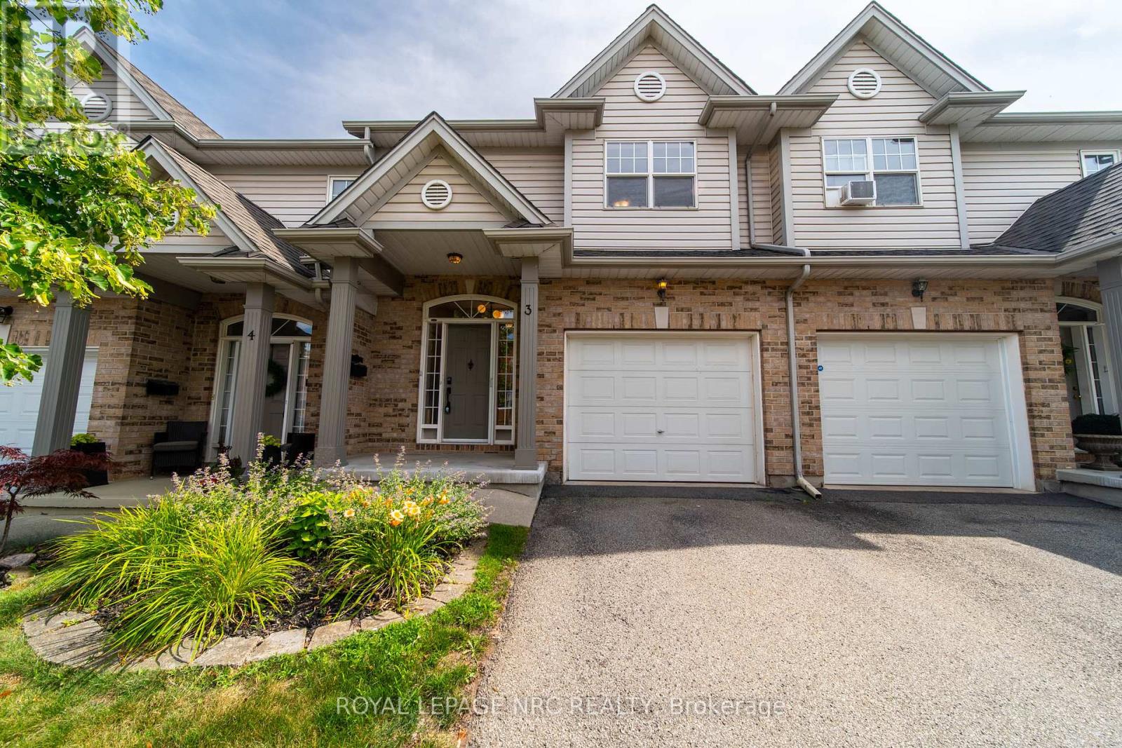 3 - 5200 DORCHESTER ROAD, Niagara Falls, Ontario