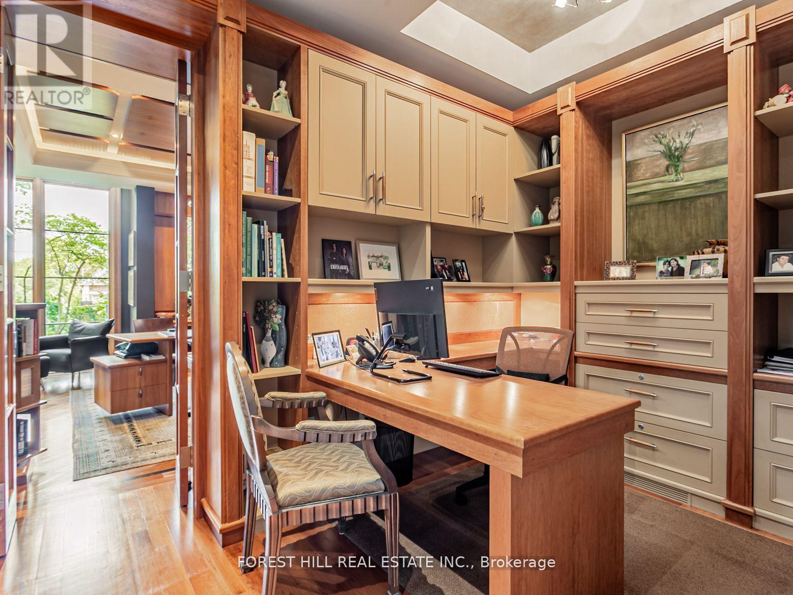 7 CEDARWOOD AVENUE Toronto (Bridle Path-Sunnybrook-York Mills), ON M2L 1L7
