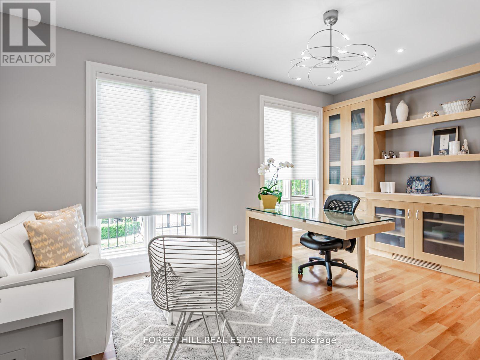 7 CEDARWOOD AVENUE Toronto (Bridle Path-Sunnybrook-York Mills), ON M2L 1L7