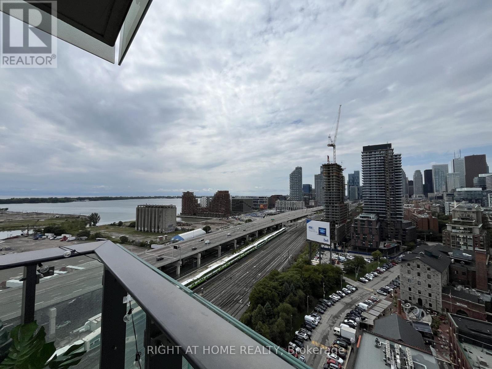 1708 - 70 Distillery Lane, Toronto, Ontario  M5A 0E3 - Photo 17 - C13634614