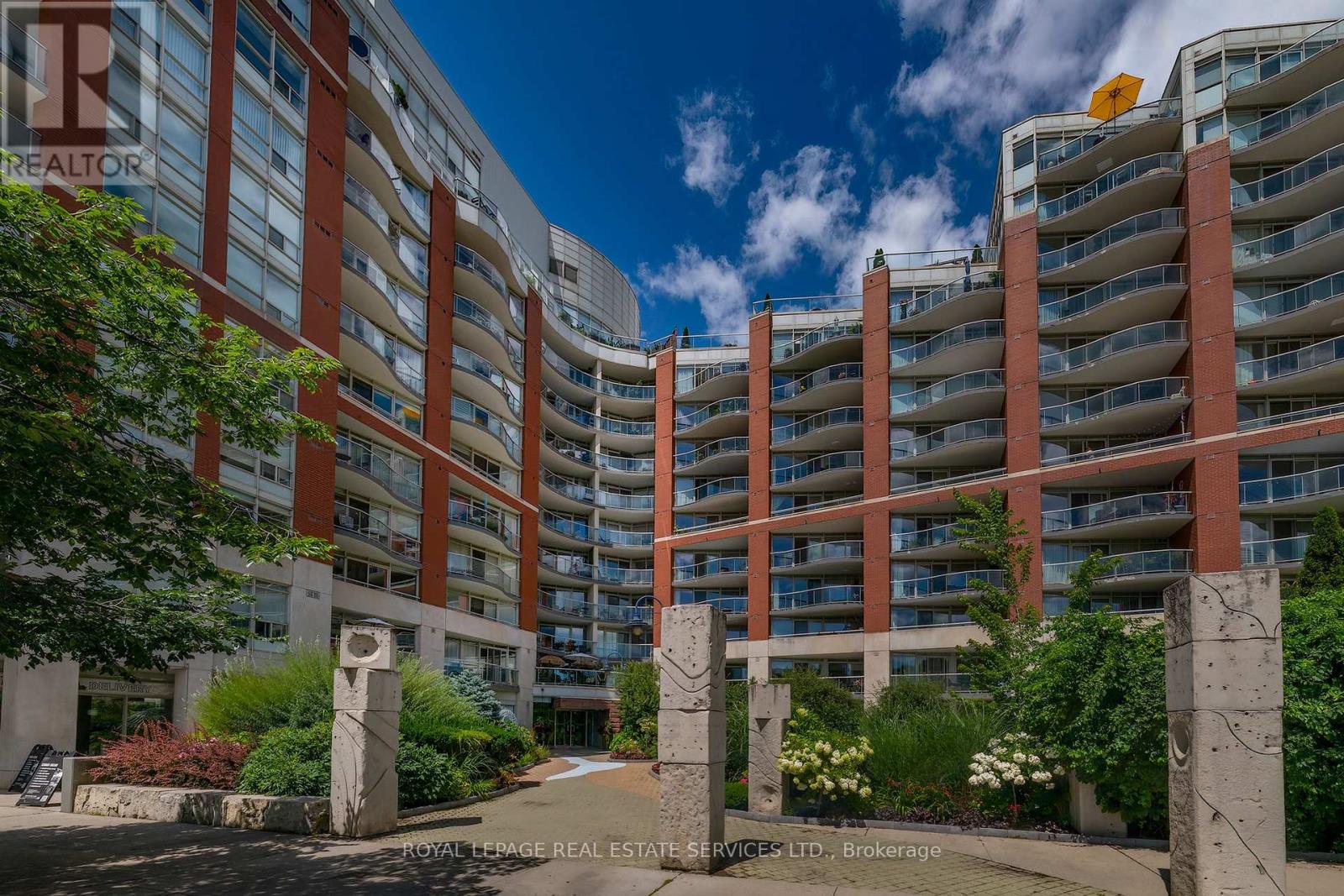 707 - 550 QUEENS QUAY W, Toronto, Ontario