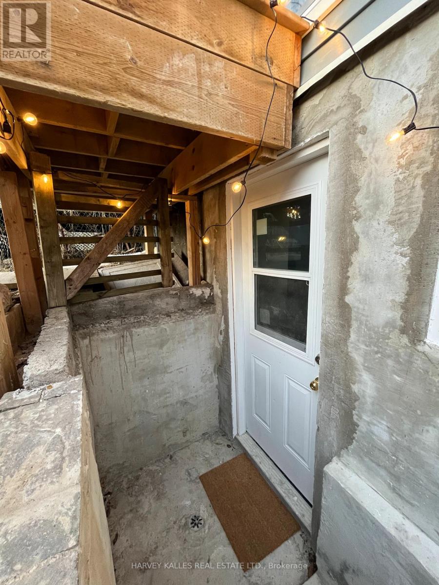 Lower - 26 Leyton Avenue, Toronto, Ontario  M1L 3T4 - Photo 21 - E13634658