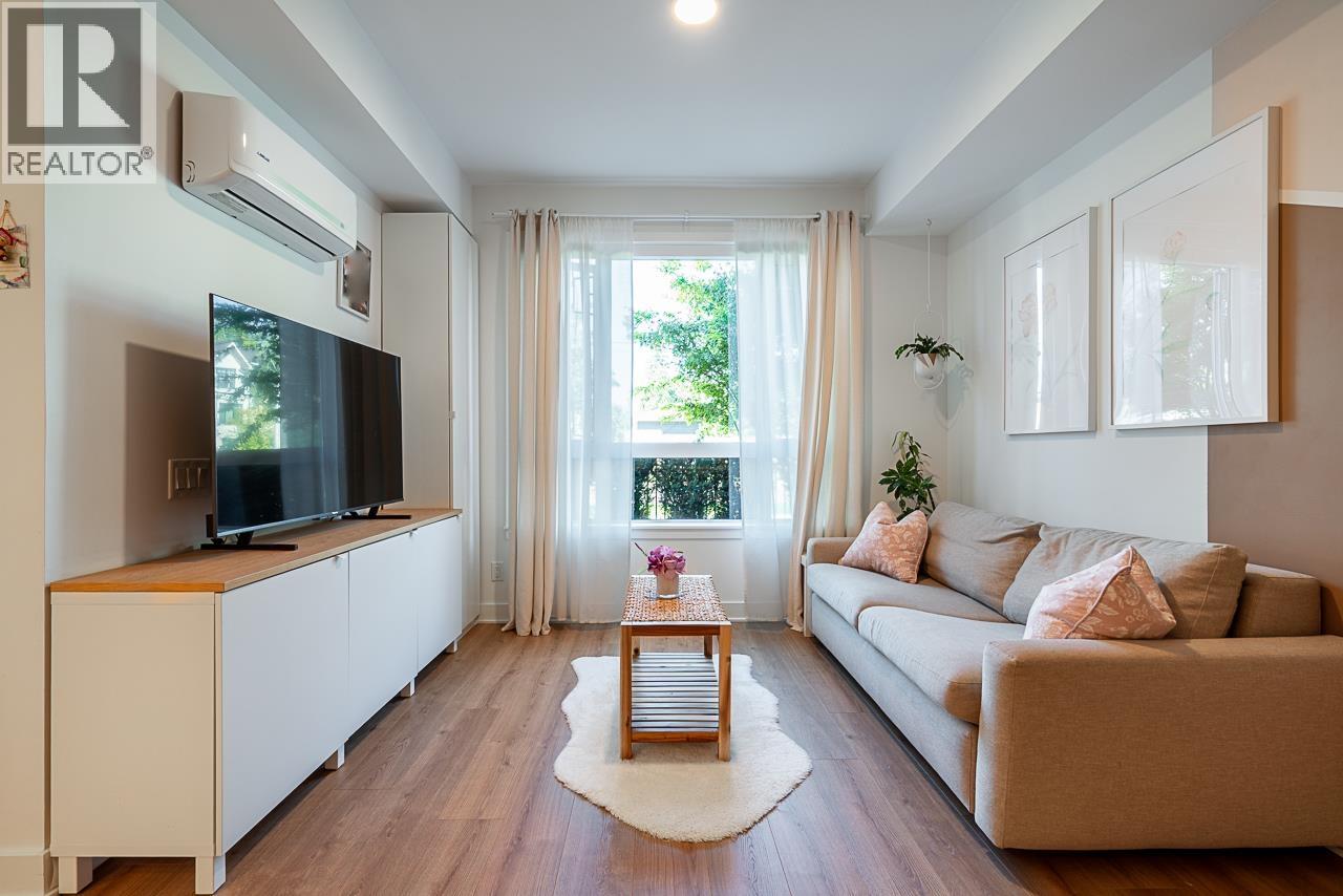 103 2035 Glenaire Drive, North Vancouver, British Columbia  V7P 1Y2 - Photo 8 - R3152059
