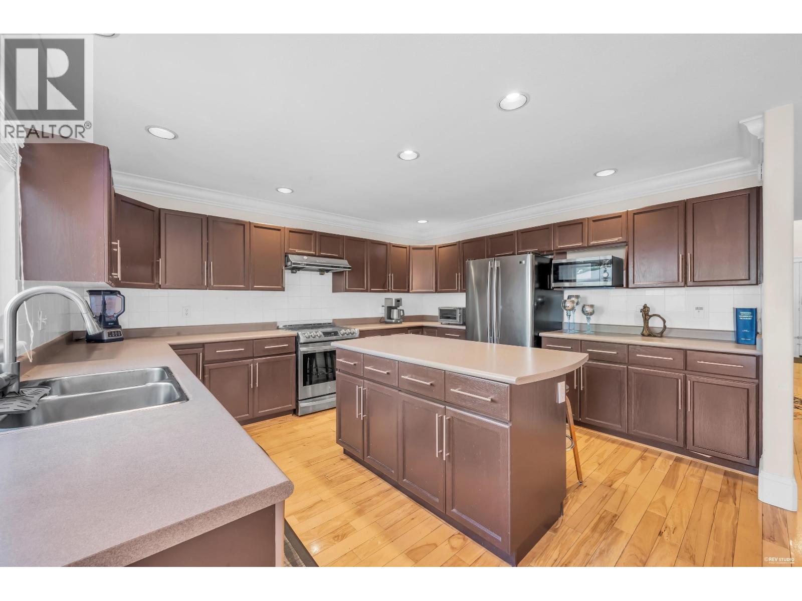 1591 Alpine Lane, Coquitlam, British Columbia  V3E 3A6 - Photo 9 - R3152078