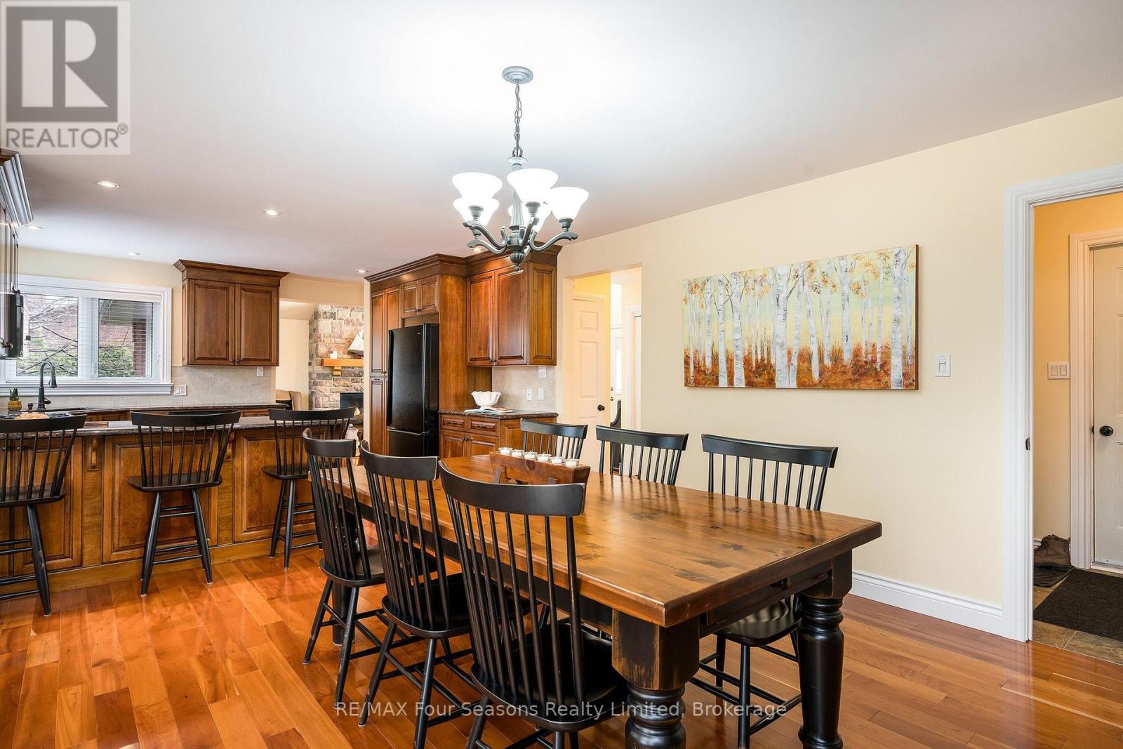 16 Carmichael Crescent, Collingwood, Ontario  L9Y 4R6 - Photo 12 - S13634656