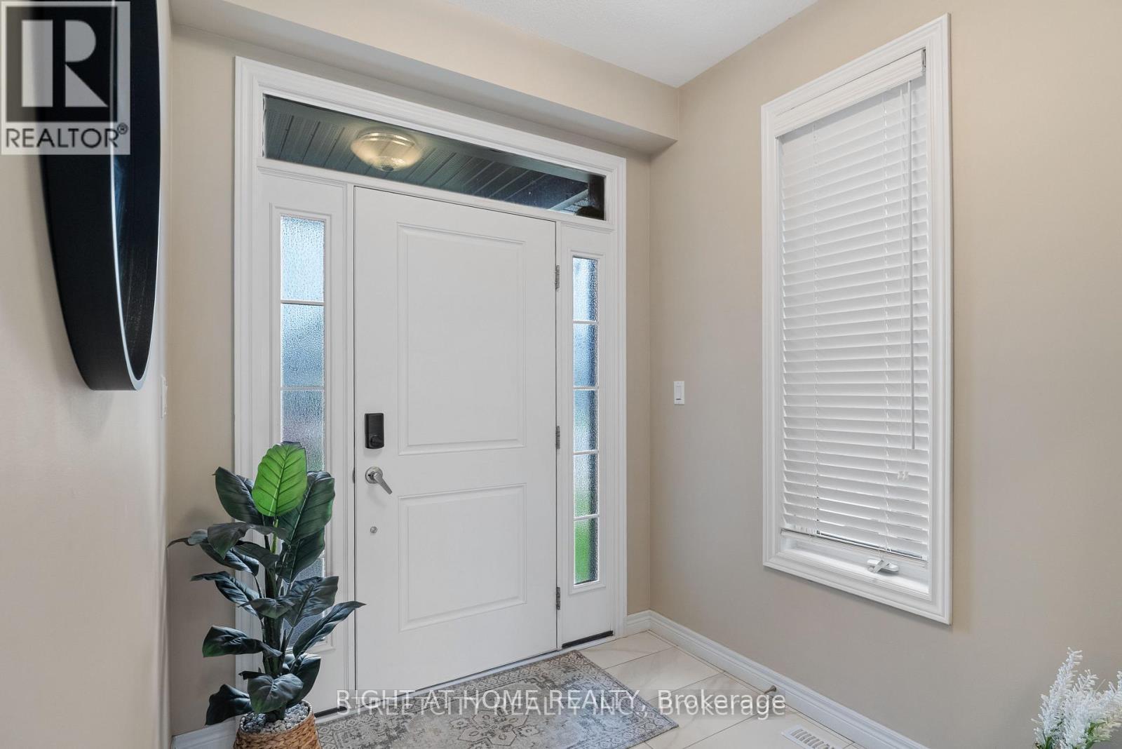 402 Tansbury Street N, London North, Ontario  N6G 3E7 - Photo 5 - X13634592