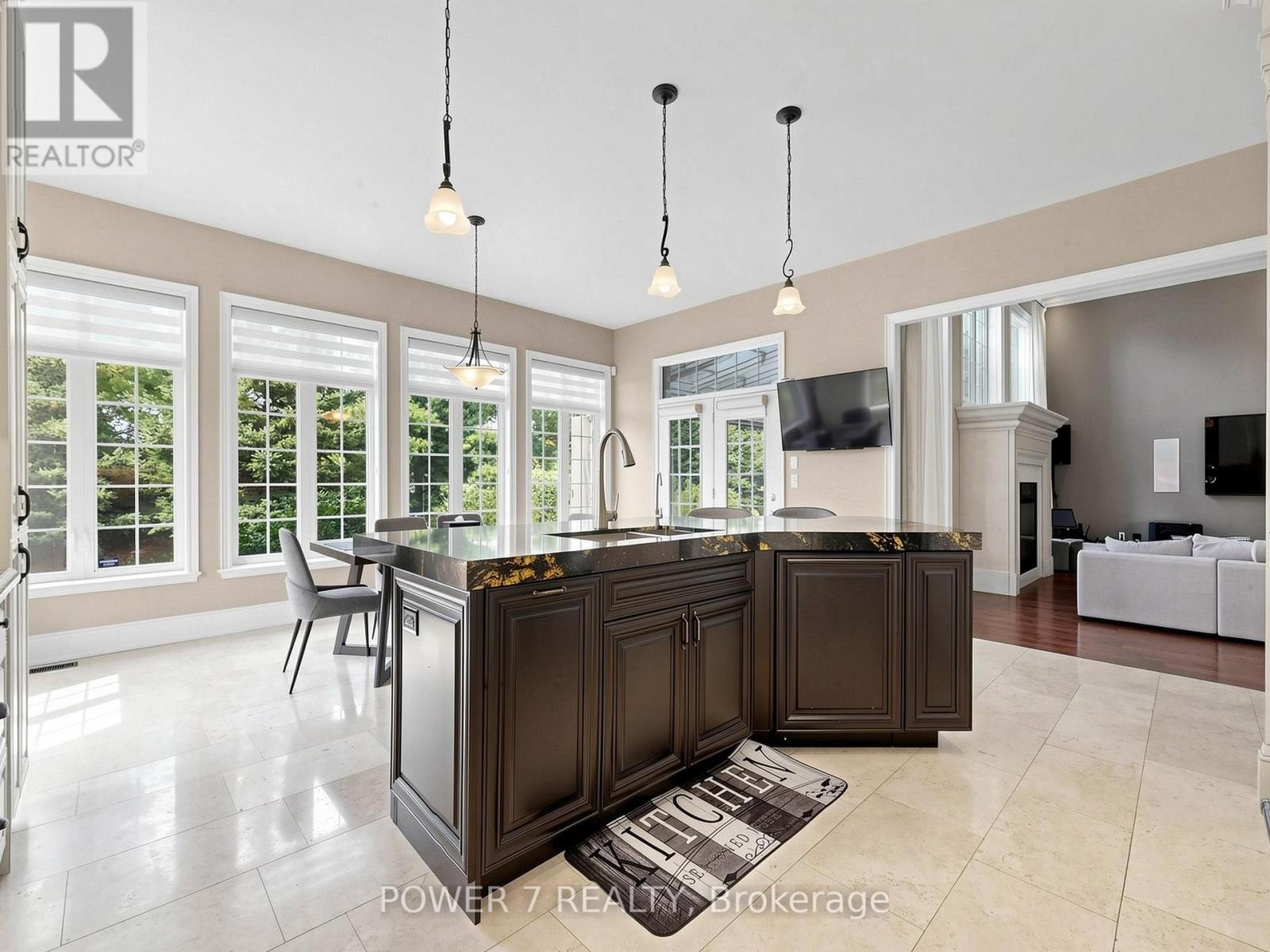 9 Emerald Heights Drive, Whitchurch-Stouffville, Ontario  L4A 0C8 - Photo 15 - N13634594