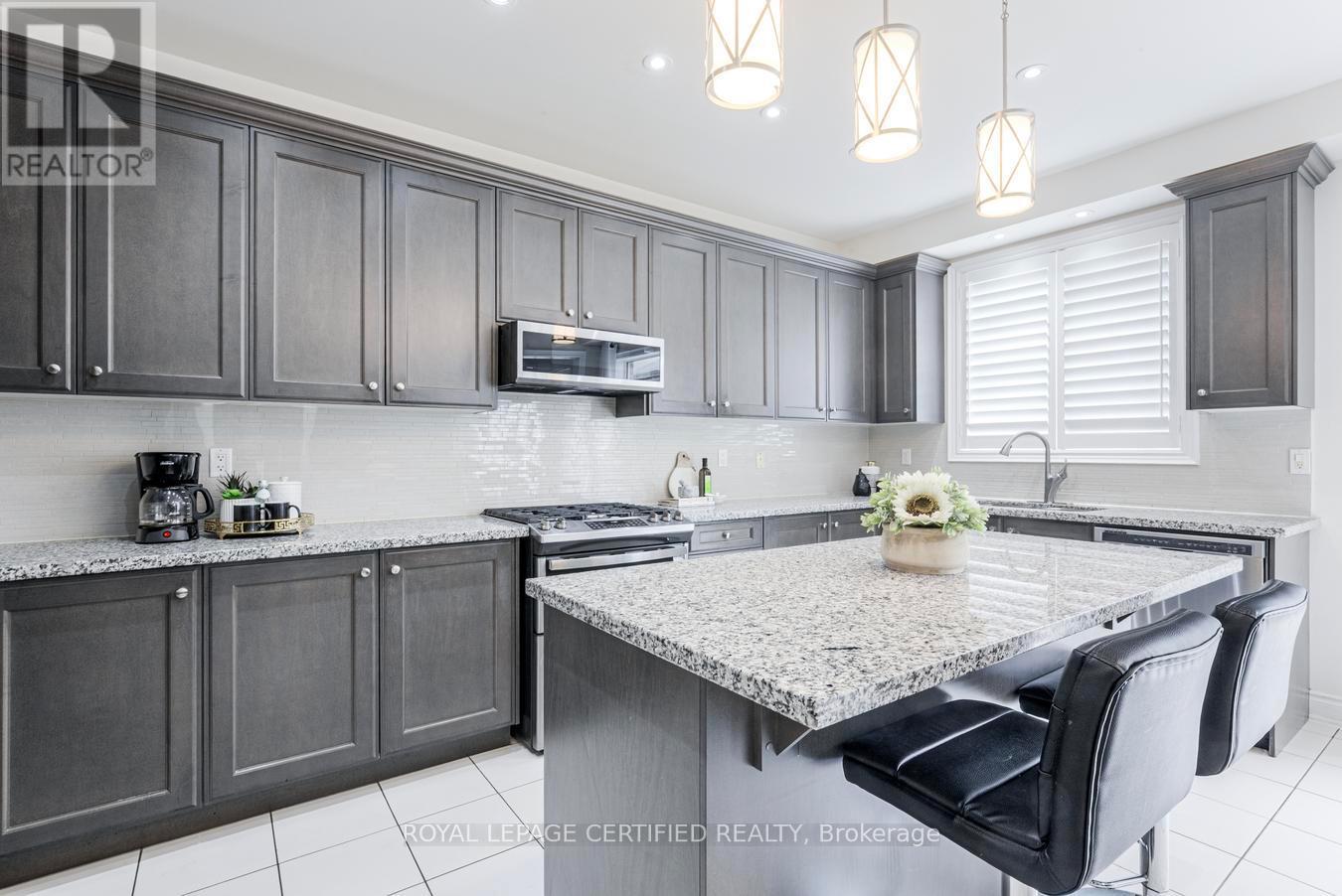 41 Danby Street, Vaughan, Ontario L4H 3Z2 - Photo 9 - N13634684