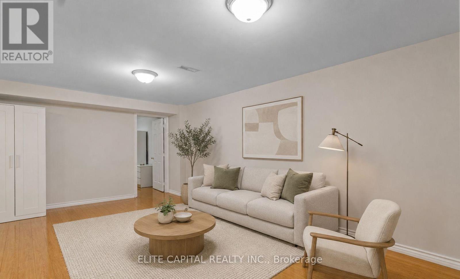 66 Carrier Crescent, Vaughan, Ontario  L6A 0T8 - Photo 5 - N13634726