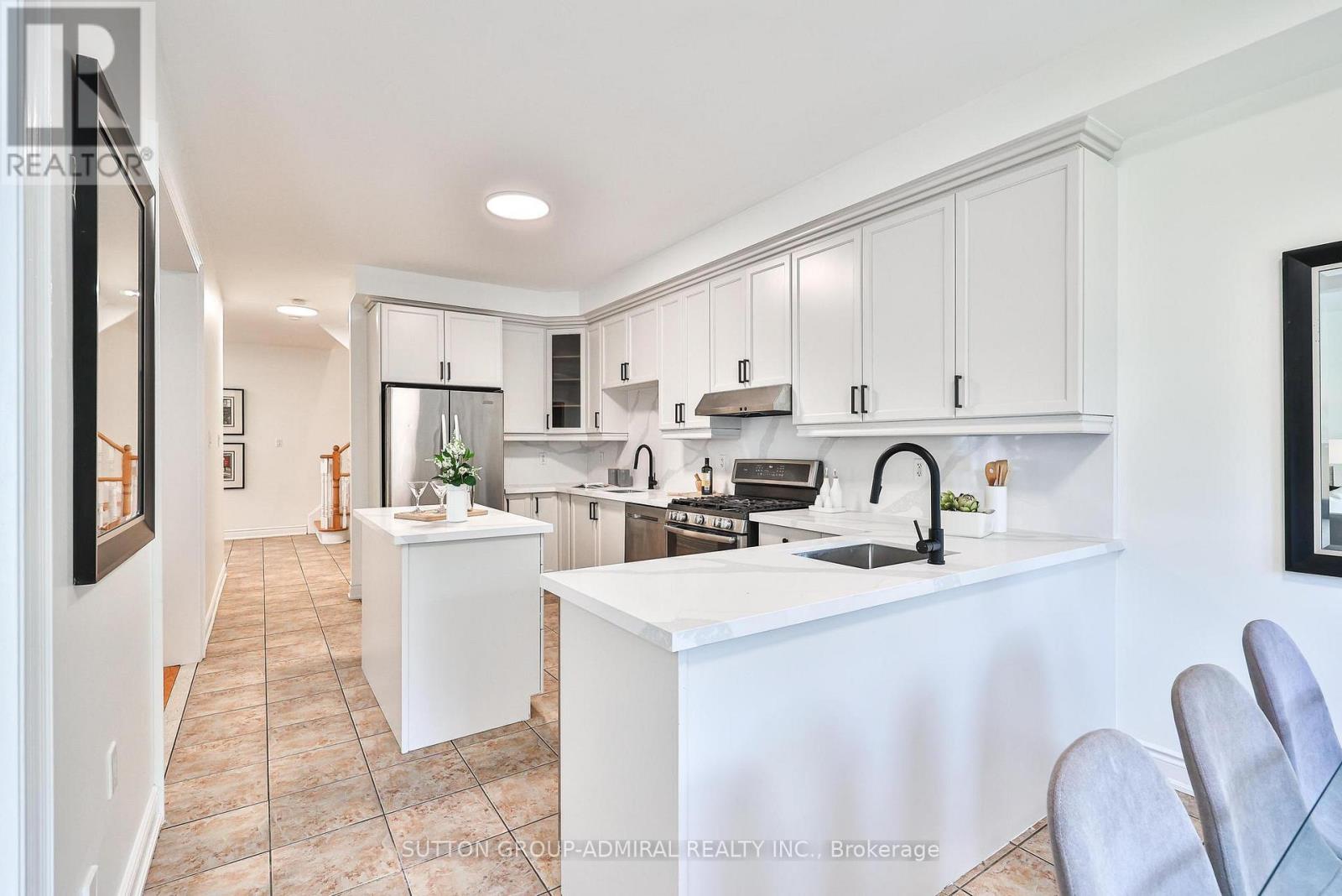 502 Apple Blossom Drive, Vaughan, Ontario  L4J 9A3 - Photo 16 - N13634786