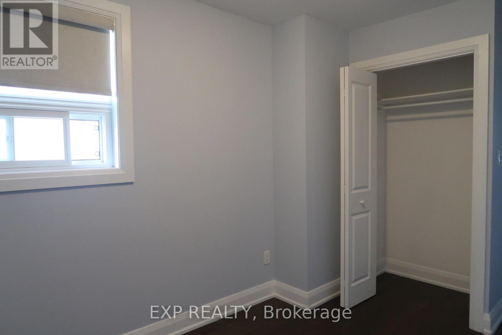26 Curtiss Court, Barrie (Grove East), Ontario  L4M 2M7 - Photo 7 - S13634604