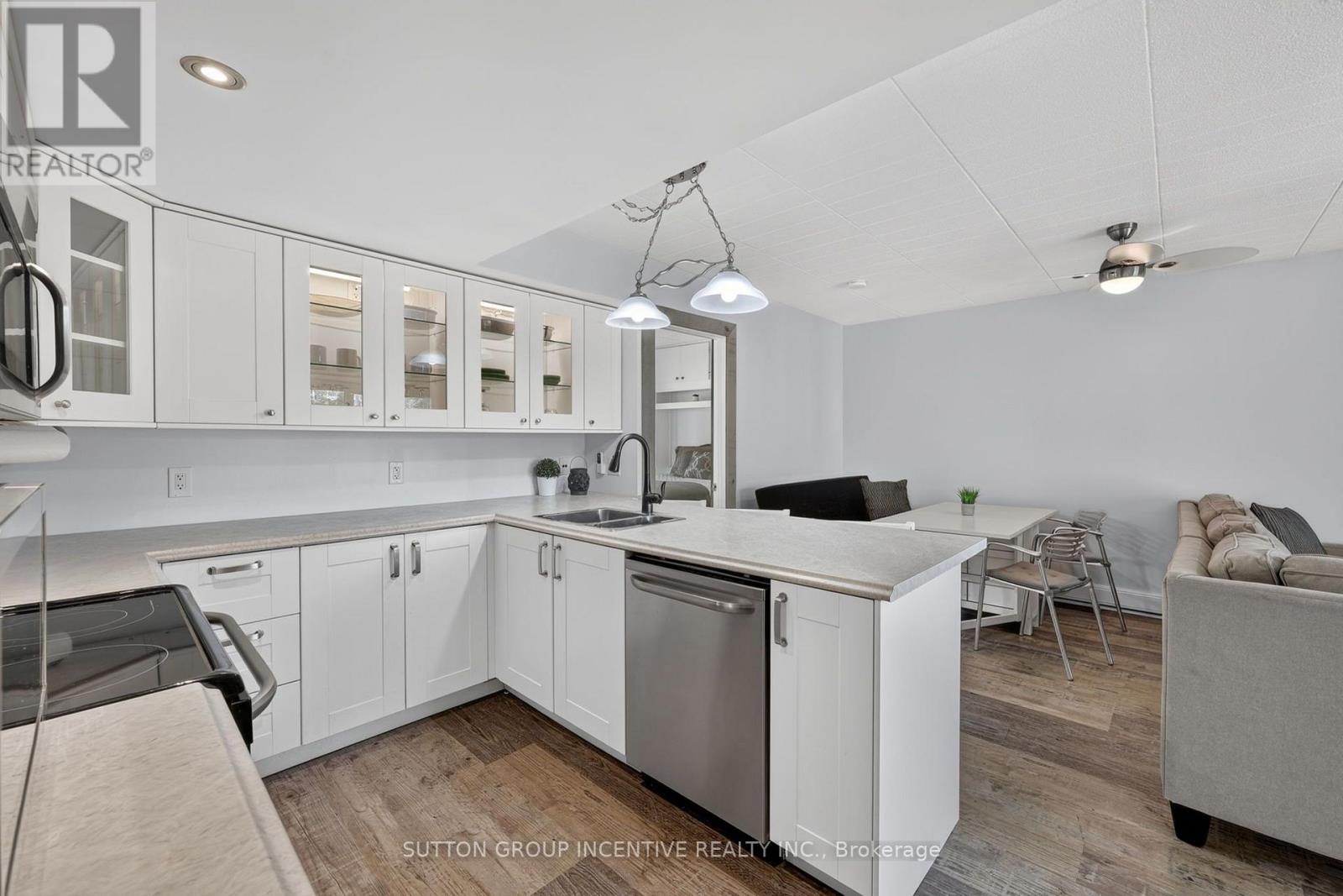 224 - 1102 Horseshoe Valley Road W, Oro-Medonte, Ontario  L4M 4Y8 - Photo 11 - S13634756
