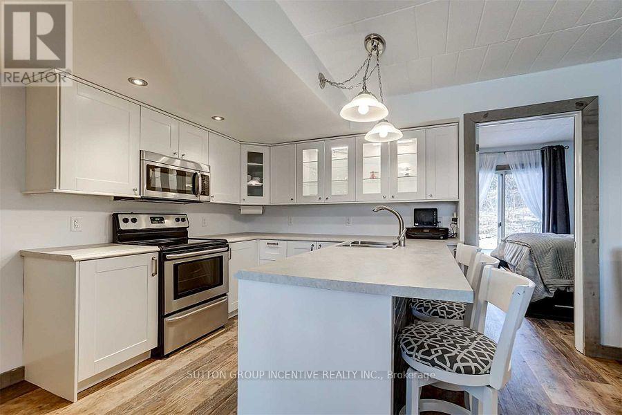 224 - 1102 Horseshoe Valley Road W, Oro-Medonte, Ontario  L4M 4Y8 - Photo 12 - S13634756