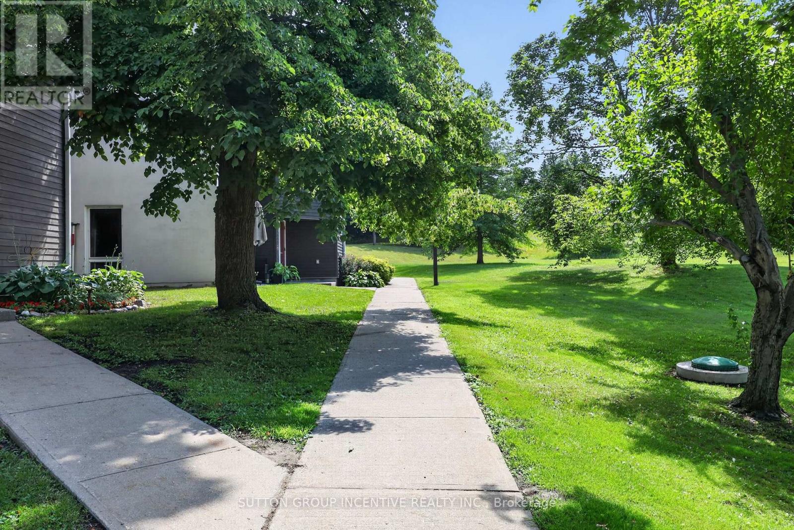 224 - 1102 Horseshoe Valley Road W, Oro-Medonte, Ontario  L4M 4Y8 - Photo 4 - S13634756