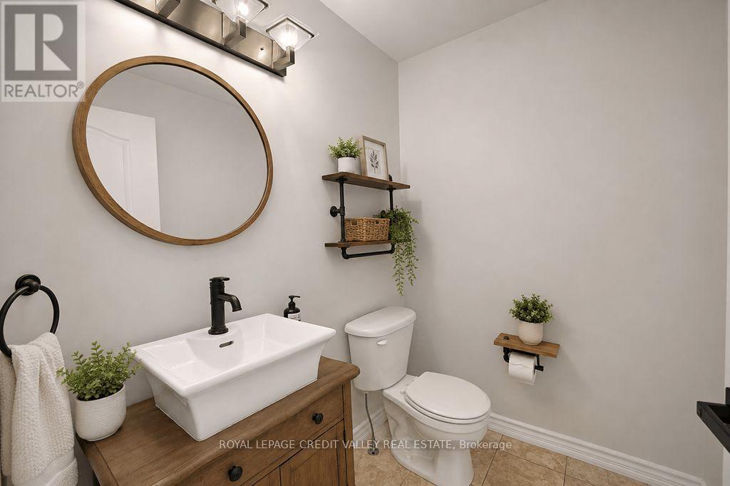 29 Counsellor Terrace, Barrie, Ontario  L4M 7H1 - Photo 18 - S13634776