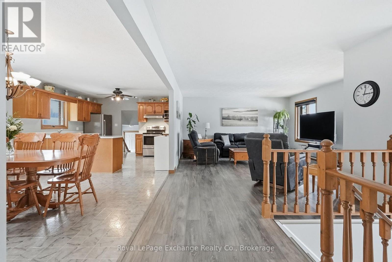 393460 2 Concession, West Grey, Ontario  N0G 1R0 - Photo 12 - X13634596