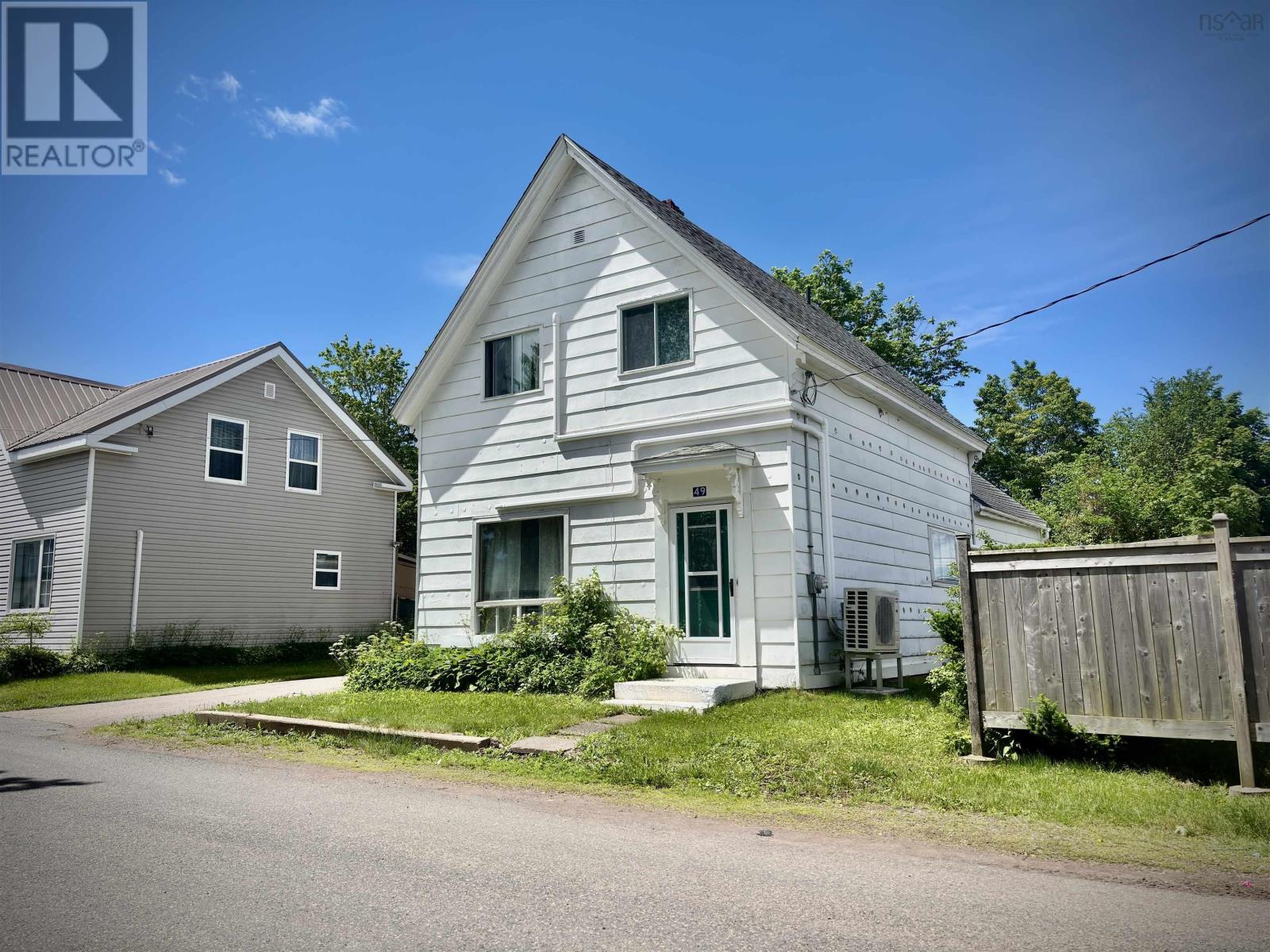 49 Chapel Street, Parrsboro, Nova Scotia  B0M 1S0 - Photo 2 - 202607186