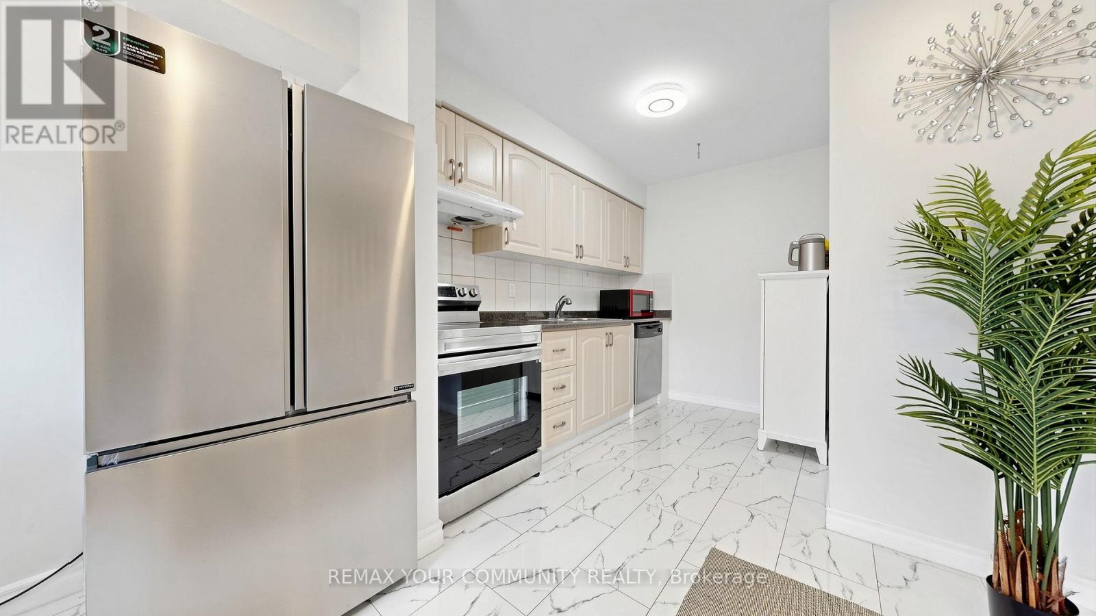 123 Rock Fern Way, Toronto, Ontario  M2J 4N3 - Photo 9 - C13620088