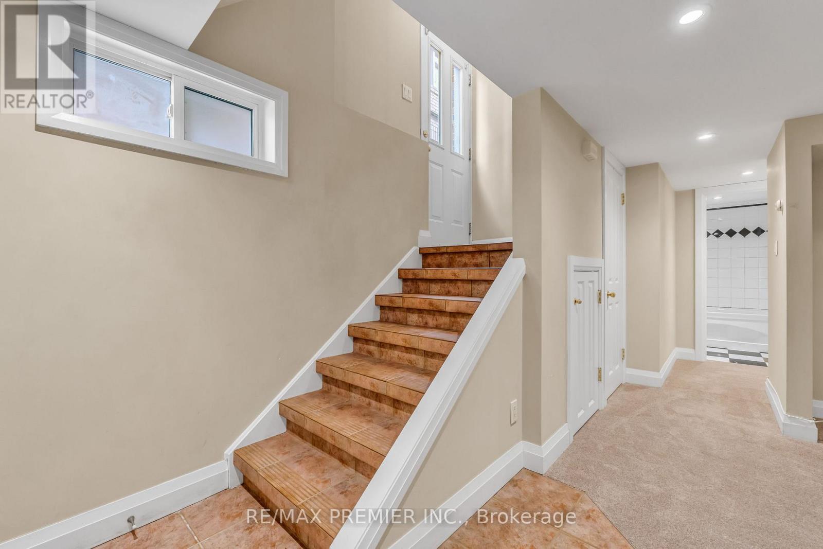 Lower Level - 5 Killarney Road, Toronto, Ontario  M5P 1L7 - Photo 4 - C13633928