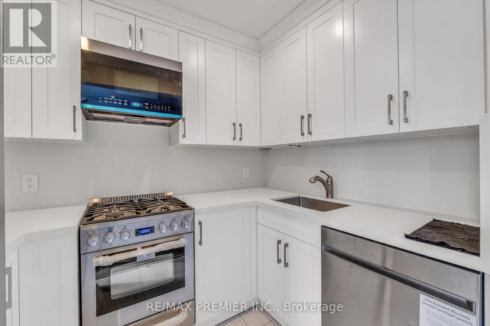 3rd Floor - 5 Killarney Road, Toronto, Ontario M5P 1L7 - Photo 14 - C13633944
