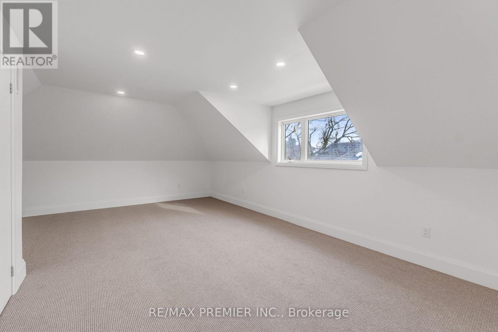 3rd Floor - 5 Killarney Road, Toronto, Ontario M5P 1L7 - Photo 5 - C13633944