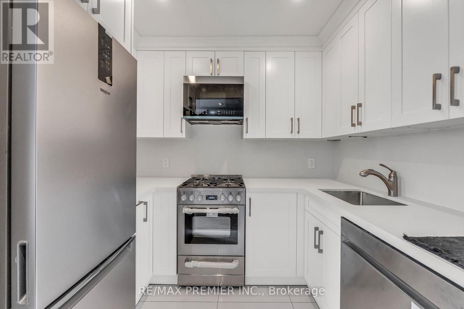 3rd Floor - 5 Killarney Road, Toronto, Ontario M5P 1L7 - Photo 15 - C13633944