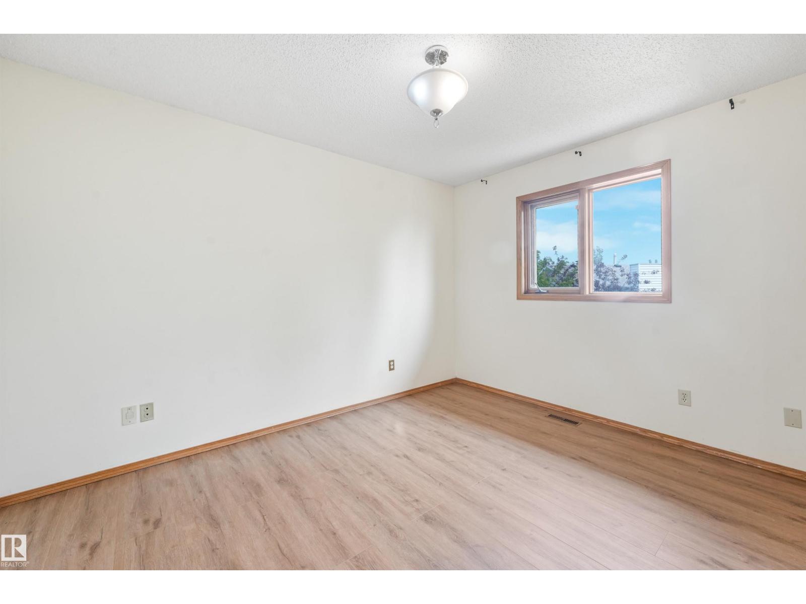 8008 158 Av Nw, Edmonton, Alberta  T5Z 2T7 - Photo 55 - E4500801