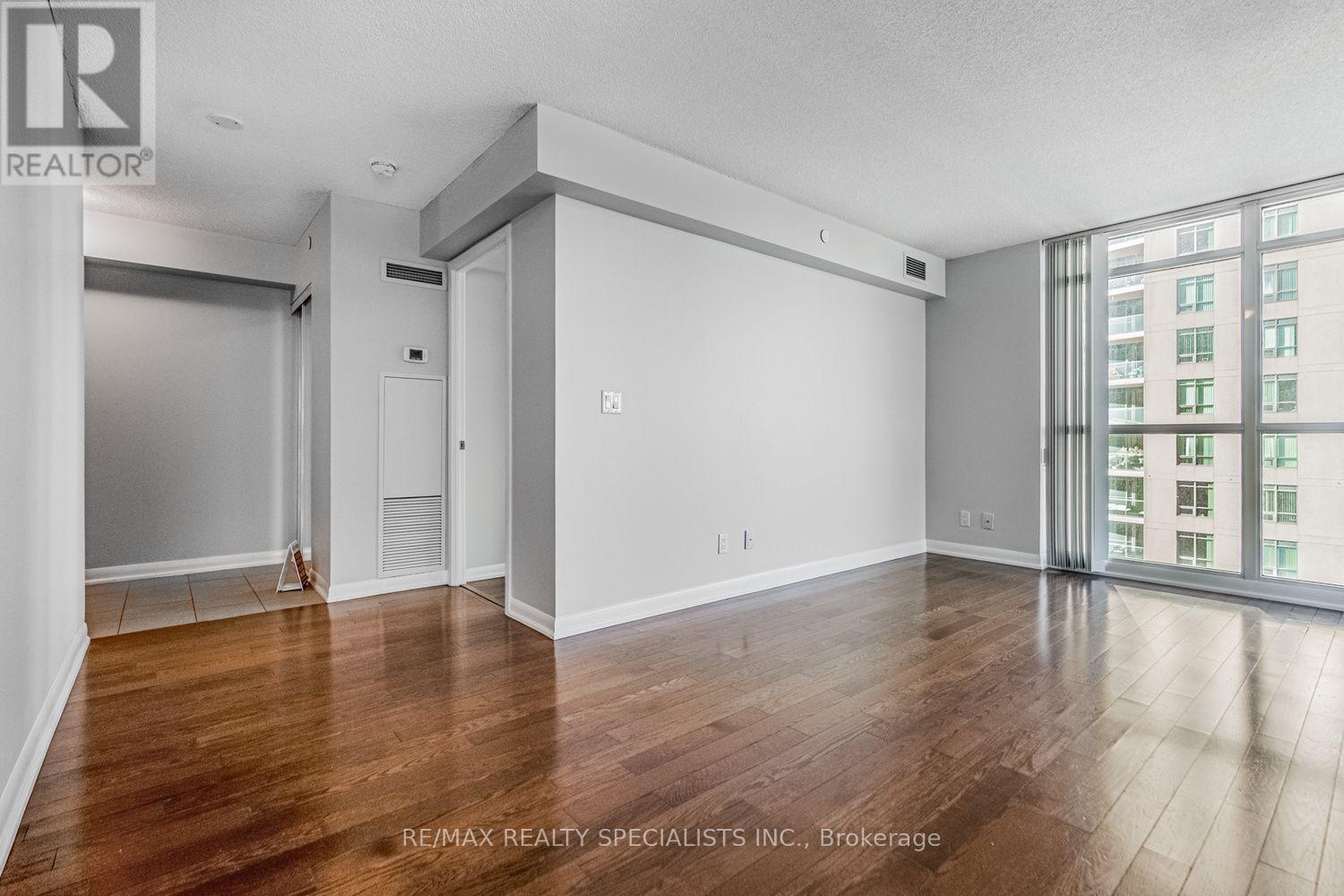 1607 - 215 Sherway Gardens Road, Toronto, Ontario  M9C 0A4 - Photo 13 - W13634716